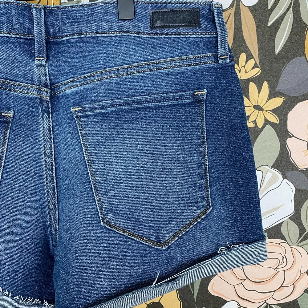 NWT Abercrombie & Fitch Harper Low Rise Short Women Size 28 (6) - Picture 9 of 15